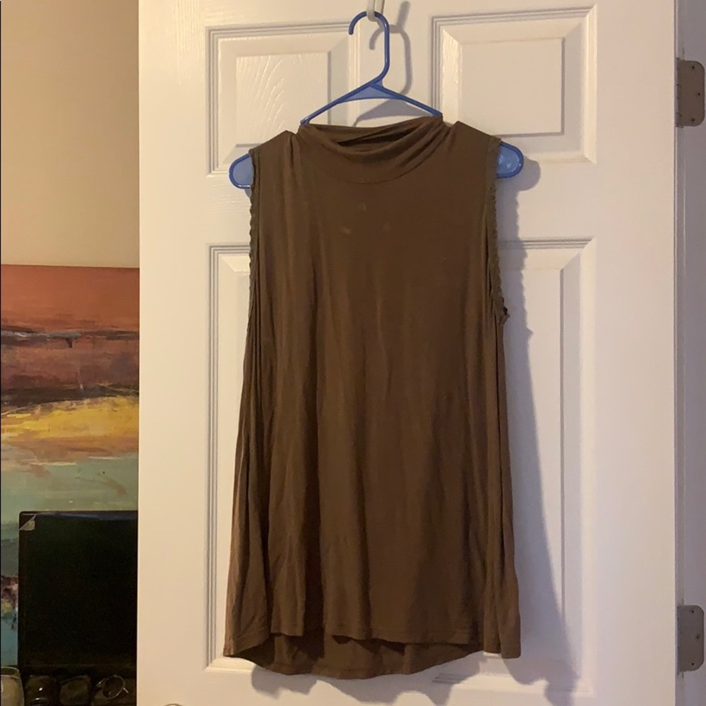 High neck shirt